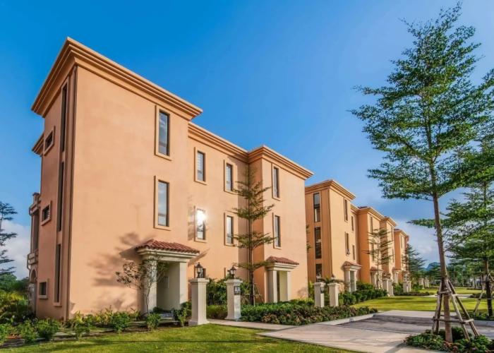 Wyndham Sky Lake Resort and Villas