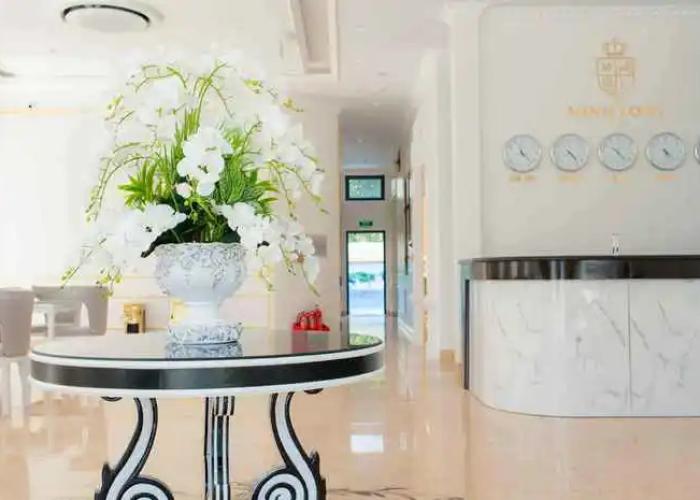 Minh Long Hotel
