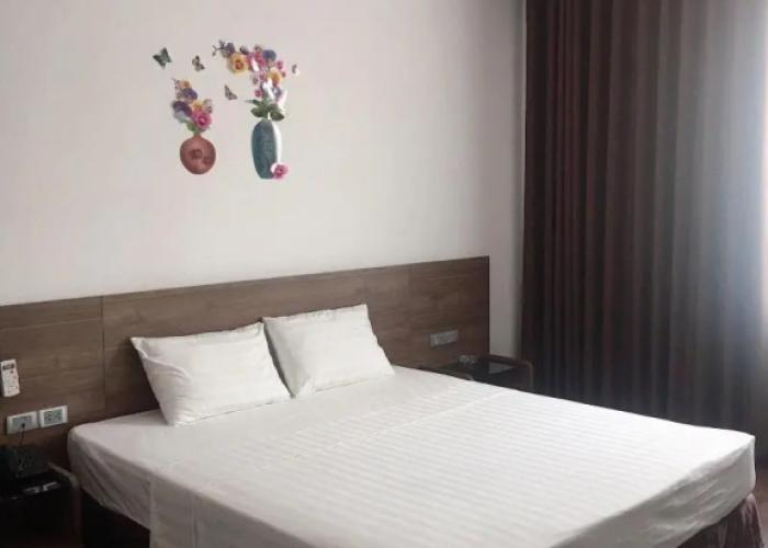 Lakeside Dailai Hotel
