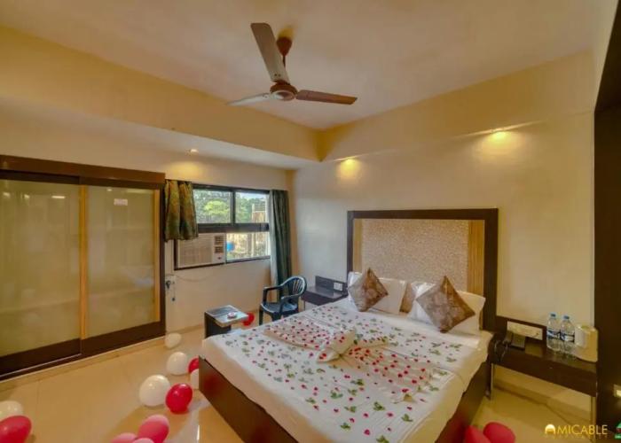 Hotel Ashwin Igatpuri, Pure Veg & Jain Food