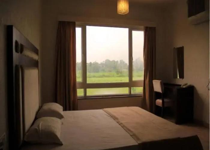 Dew Drops Boutique Retreat
