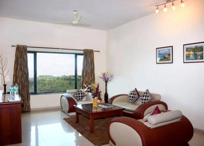 Camel Valley Resort