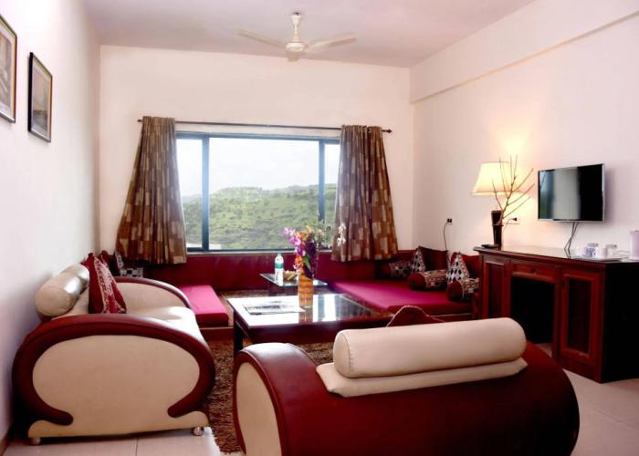 Camel Valley Resort
