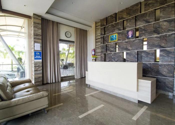 Hotel Grand Parivaar