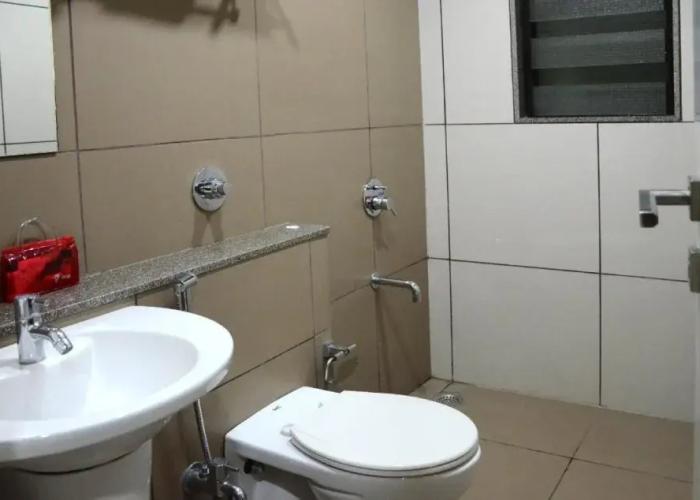 Hotel Grand Ashwin Executive