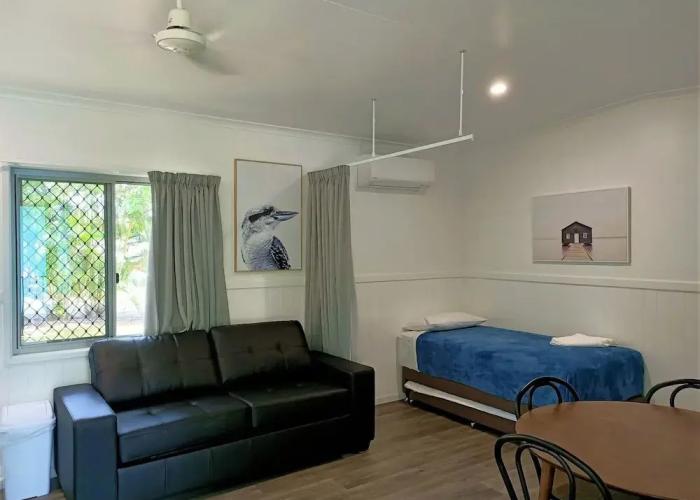 Lake Tinaroo Holiday Park
