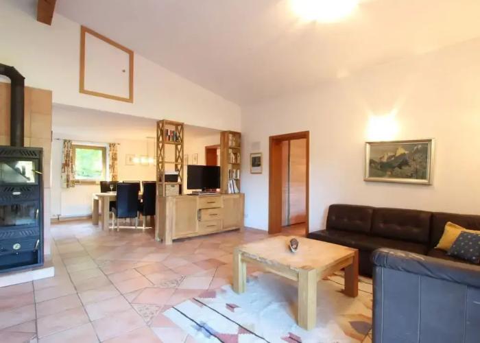 Chalet With Terrace in Niederndorf/kufstein
