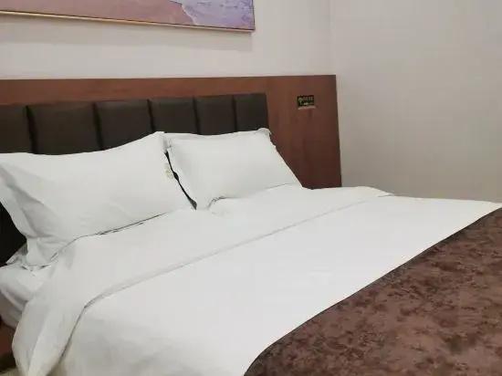 Nenjiang Shengshi Garden Hotel