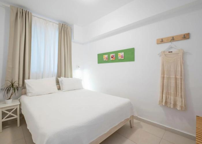 Meli Apartments & Villas