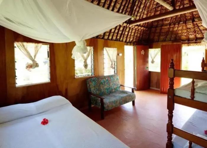Nabua Lodge Hidden Getaway