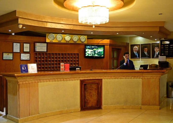 Larsa Hotel