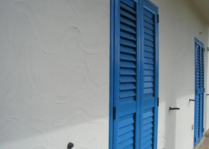 Room in Guest Room - S'olivariu Village Affittacamere - King Room With Roll-in Shower