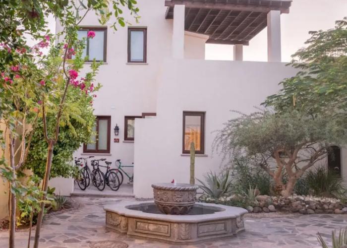 Casa Del Gallo 2 BR by Casago