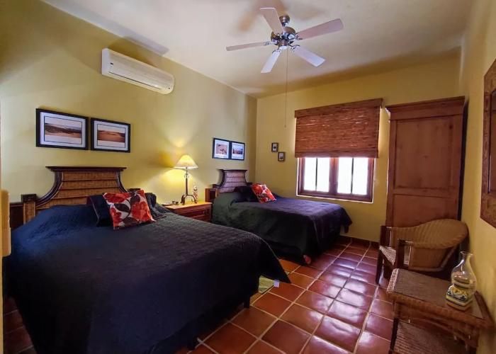 Casa Barcelona 2 BR by Casago