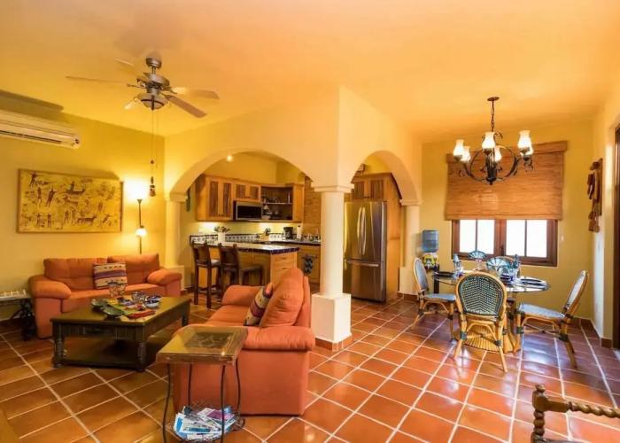 Casa Barcelona 2 BR by Casago
