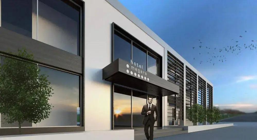 Megara Hotel