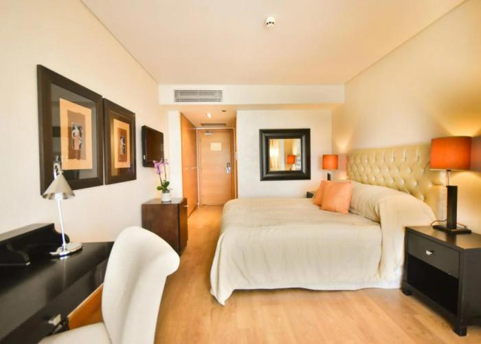 Plaza Resort Hotel