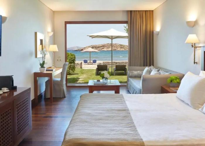 Grand Resort Lagonissi