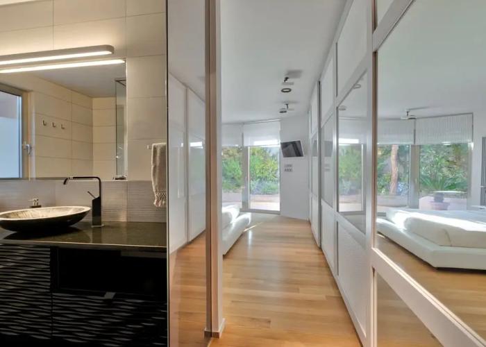 Luxurious Villa Philoxenia