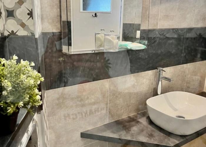 Stunning View Seaside 1-bed Apartment in Saronida