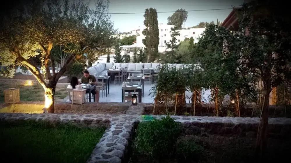 фото Xanthippi Hotel Apartments
