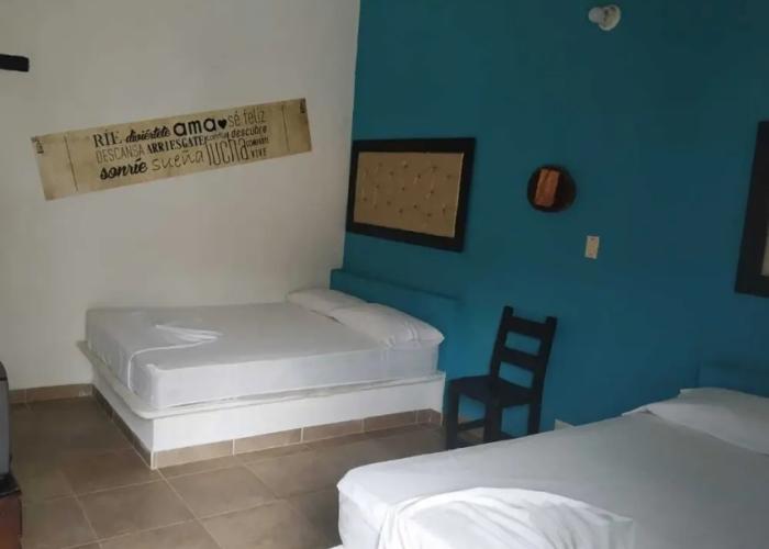 Hotel Familia Casa Blanca