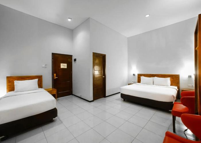 Ciptaningati Hotel