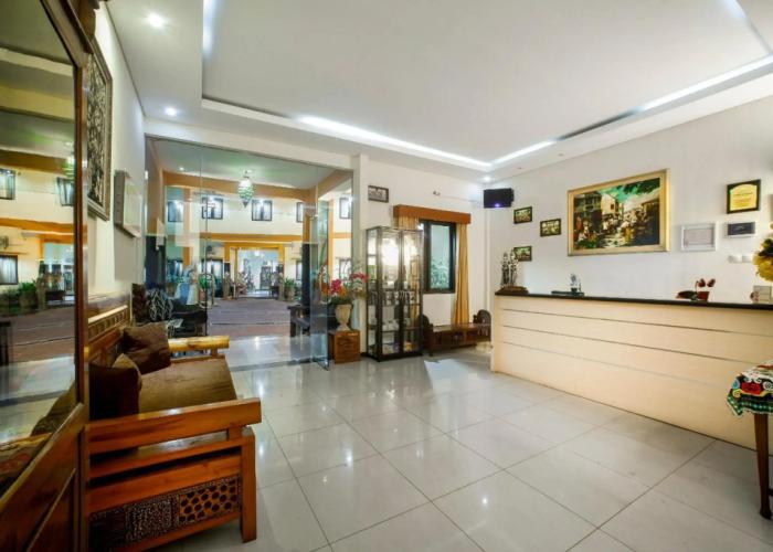 Ciptaningati Hotel