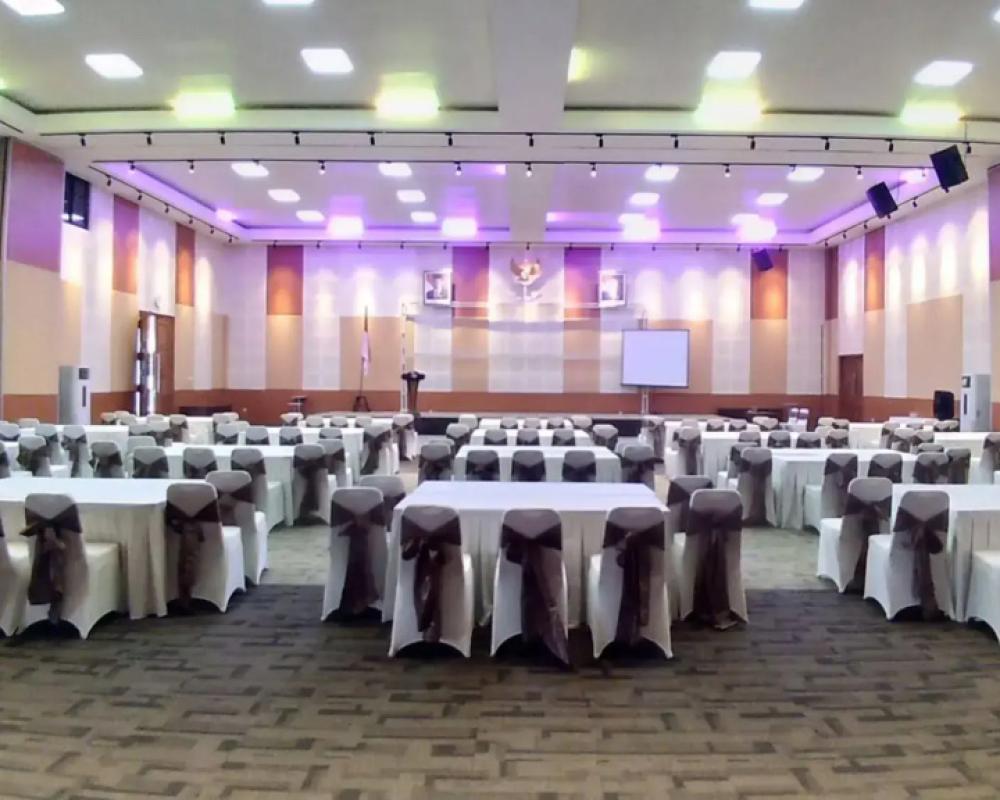 фото Hotel Selecta Batu Malang