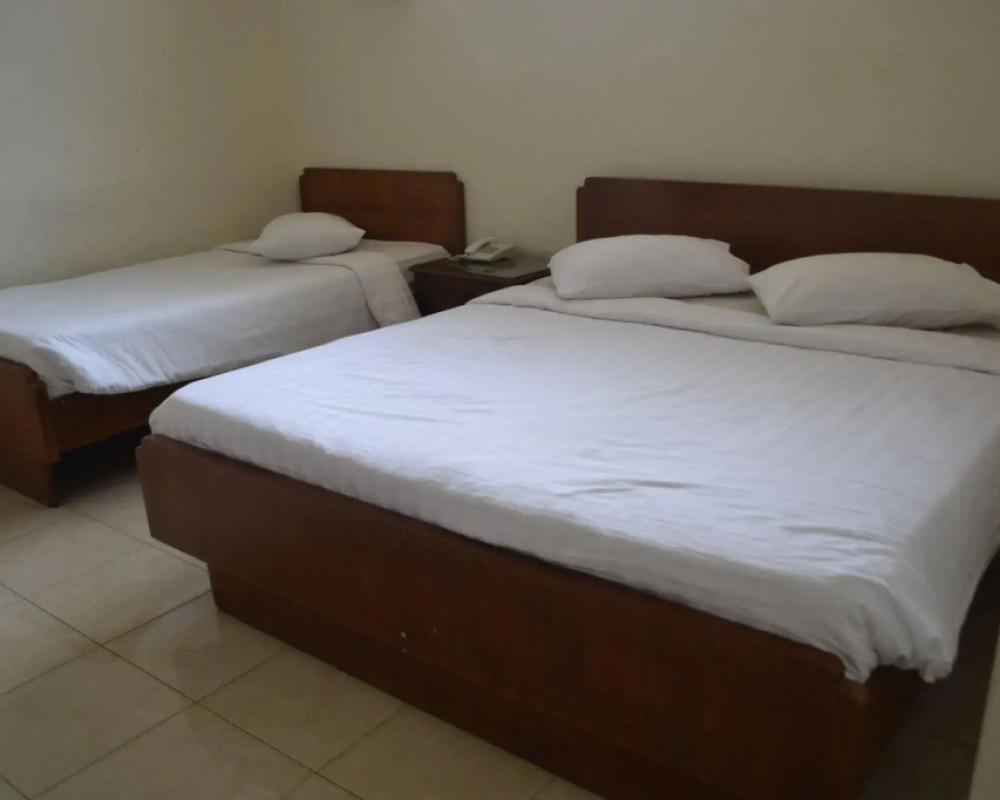 фото Hotel Selecta Batu Malang