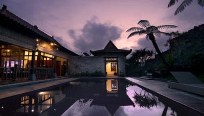 Villa Mulyono