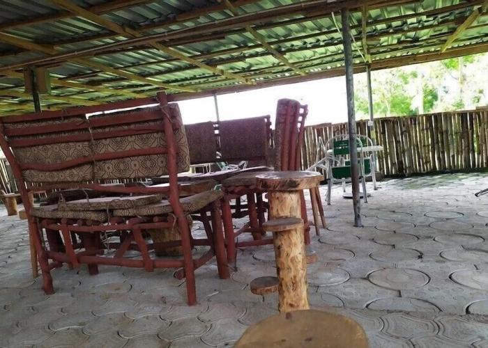 Holis Resort