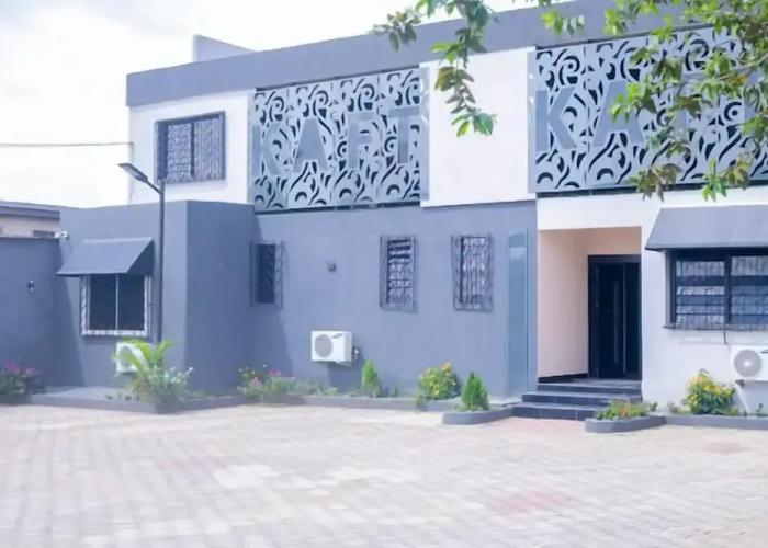 Kaft2 Hotels