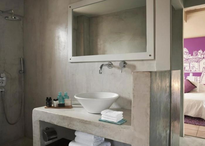Angelina Aegina Boutique Escape
