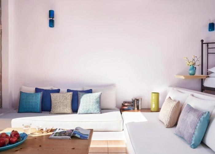 Angelina Aegina Boutique Escape
