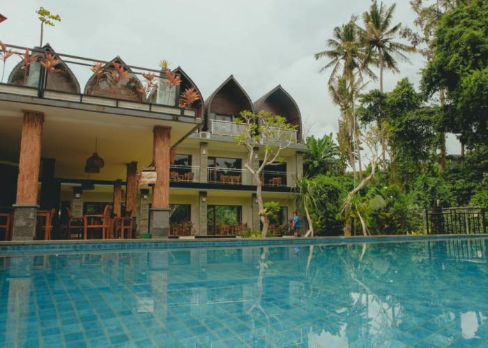 Sekar Arum Riverside Resort in Canggu