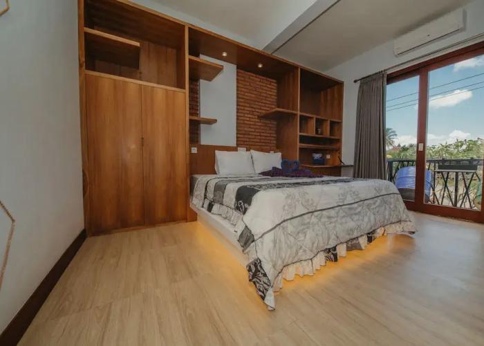 KAEN Apartments
