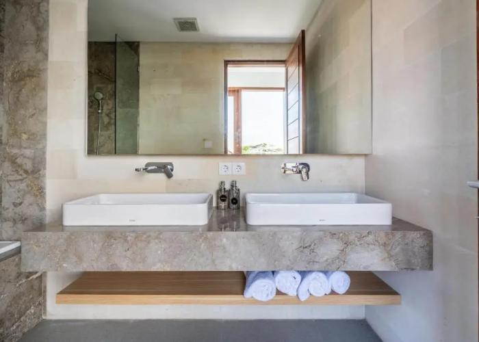 Om Cemagi Beach Villa