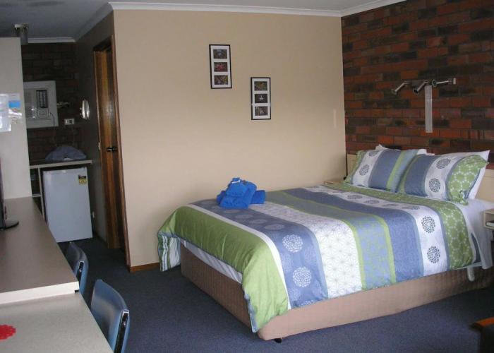 Coorrabin Motor Inn