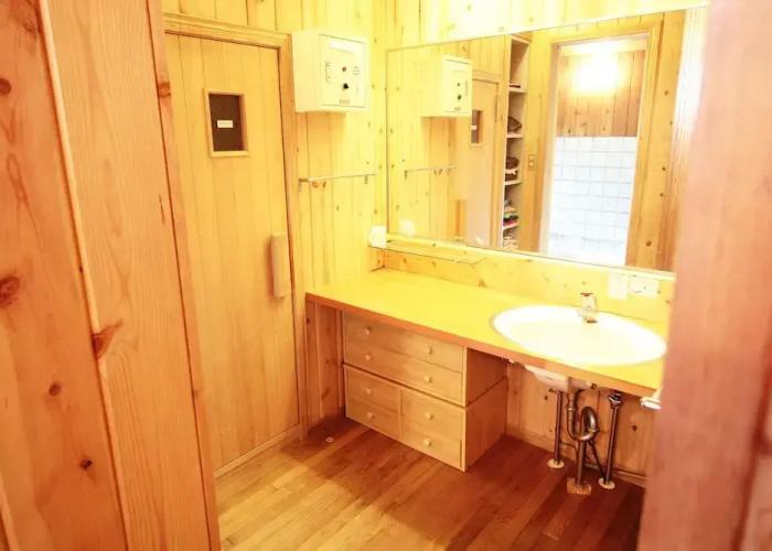 Yamanaka-lake log house HS2