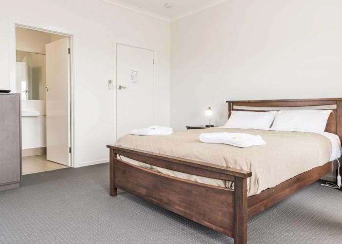 Somerset Hotel