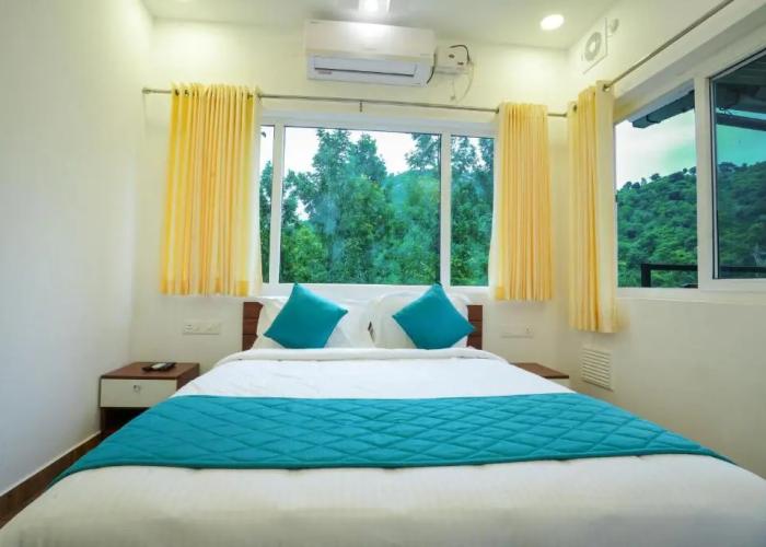 Misty Range Resorts