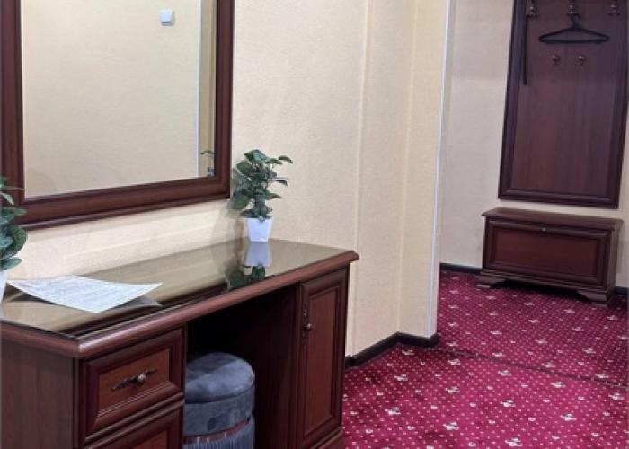 Druzhba Hotel