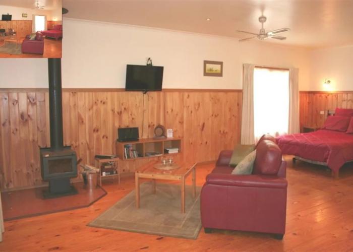 Tindoona Cottages