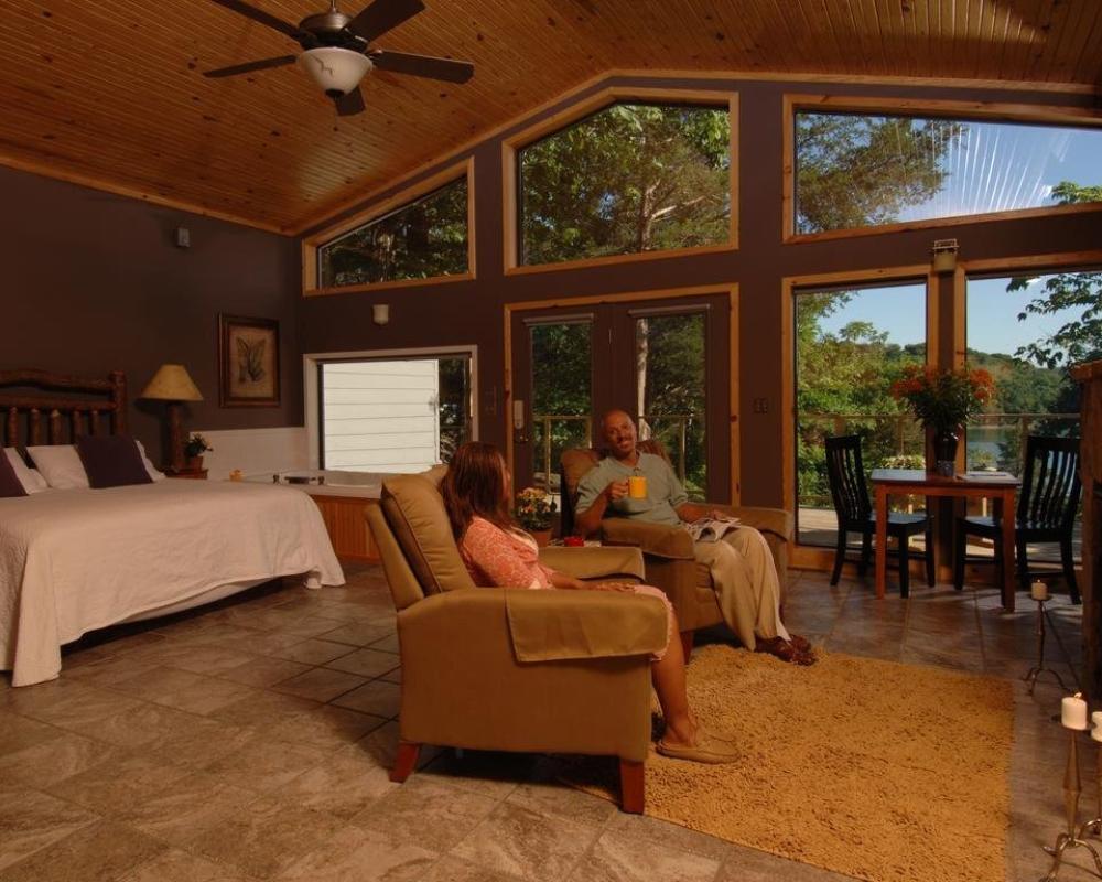 Beaver Lakefront Cabins - Couples Only Getaways