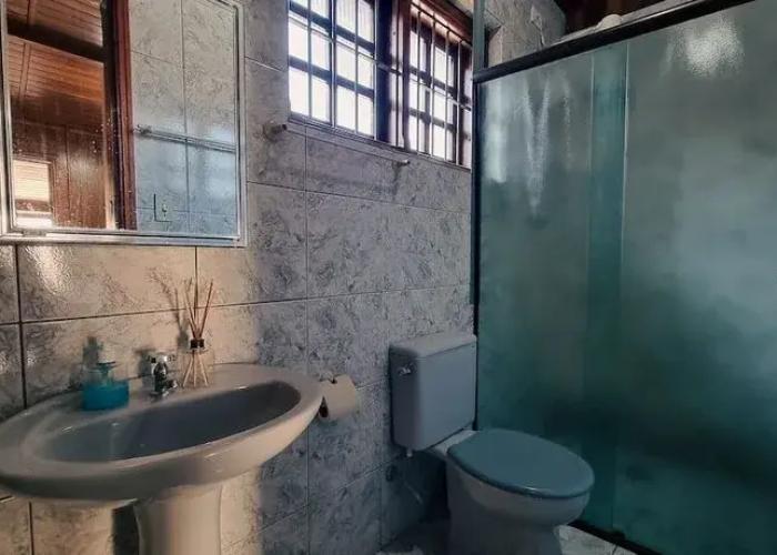 Seu Chalé na praia! SPA com Hidro Aquecida, Fogueira, Piscina, Bilhar