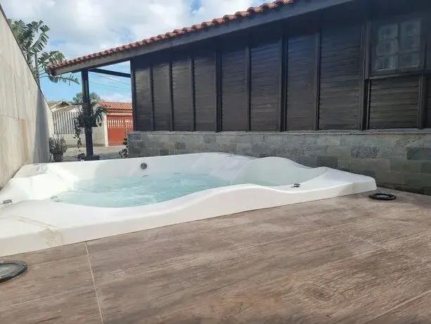 Seu Chalé na praia! SPA com Hidro Aquecida, Fogueira, Piscina, Bilhar