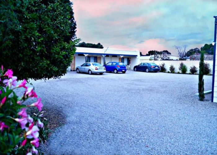 Motel River Bend