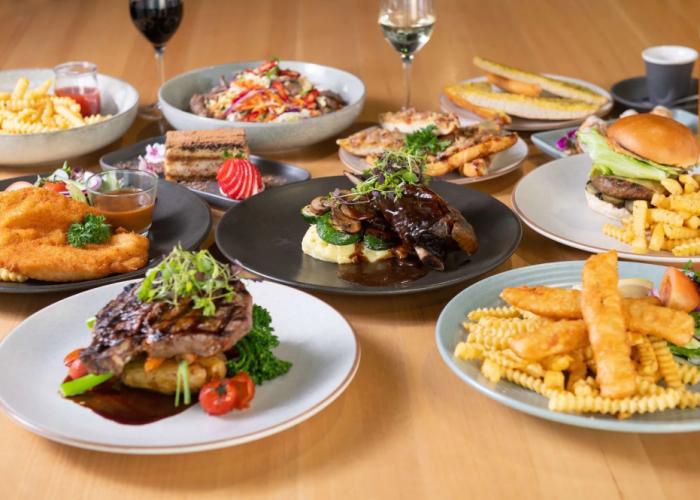 Rydges Pit Lane Hotel