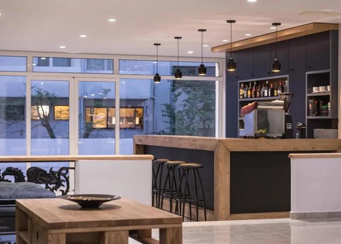 Irini Hotel